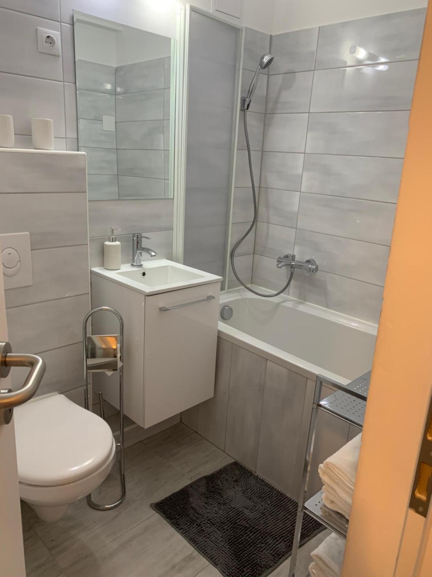 Ferienwohnung Origo Győr Exterior foto