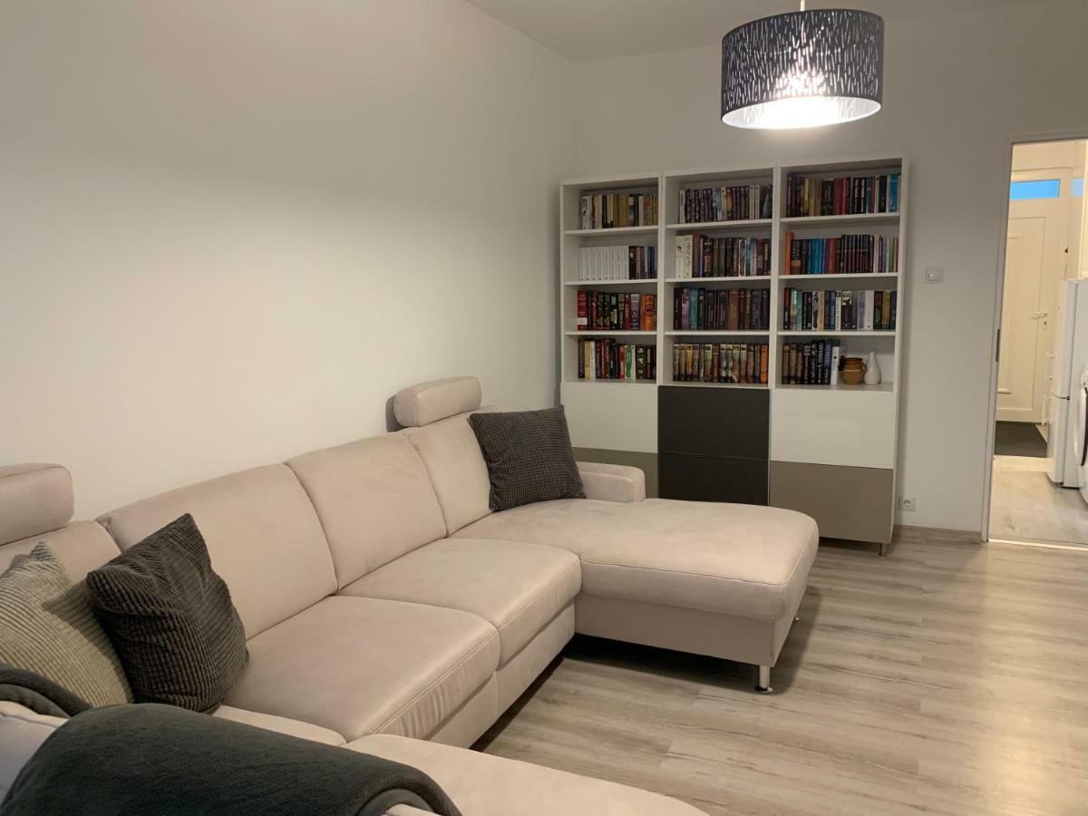 Ferienwohnung Origo Győr Exterior foto
