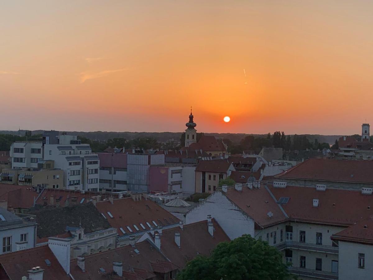 Ferienwohnung Origo Győr Exterior foto